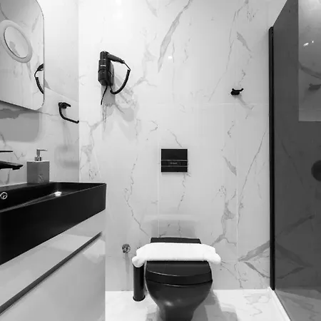 Penthouse Level 8, Nilie Hospitality Mgmt Appartement Thessaloniki