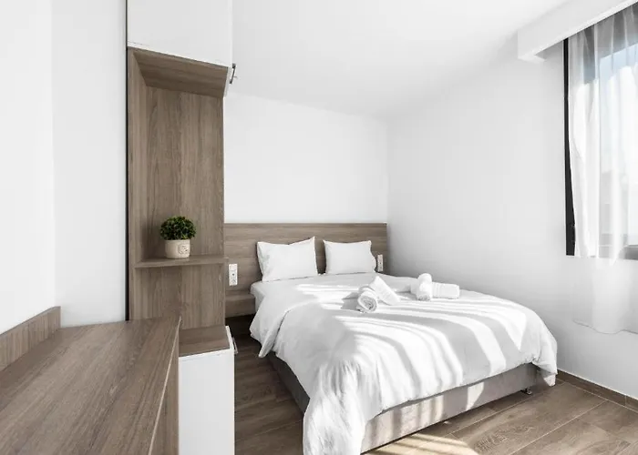 Penthouse Level 8, Nilie Hospitality Mgmt Апартаменты Салоники