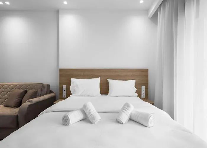 Penthouse Level 8, Nilie Hospitality Mgmt * Thessaloniki